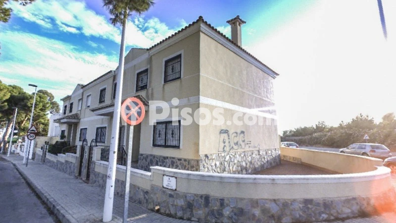 Chalet en venta en Calle Costabella
