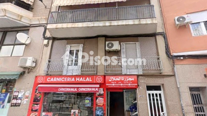 Piso en venta en Calle Hermanos Navarro Caracena