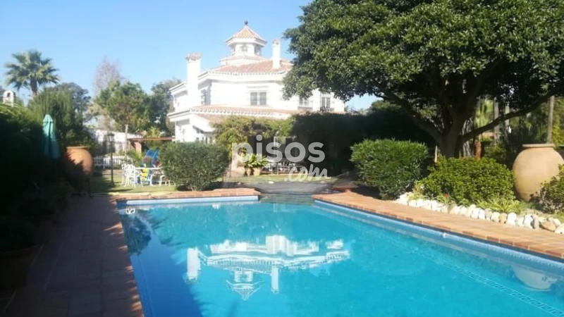 Chalet en venta en Guadalmar, Guadalmar (Distrito Churriana. Málaga Capital) de 2.200.000 €