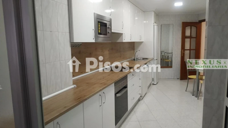 Fotografía del inmueble reportado: 800 €/mes — Cáceres, Cáceres
