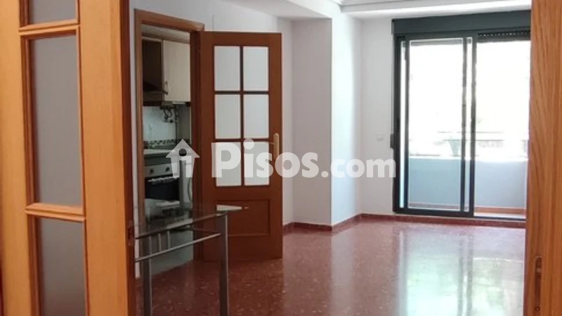 Fotografía del inmueble reportado: 850 €/mes — Valencia, Valencia