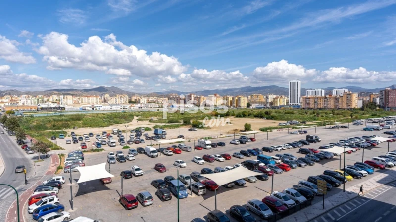 Piso en venta en El Torcal-Nuevo San Andrés-Dos Hermanas, El Torcal-Nuevo San Andrés-Dos Hermanas (Distrito Carretera de Cádiz. Málaga Capital) de 275.000 €