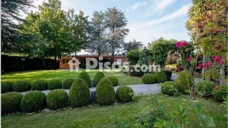 Casa – Arillo, Urbanización Rialta, Os Tornos