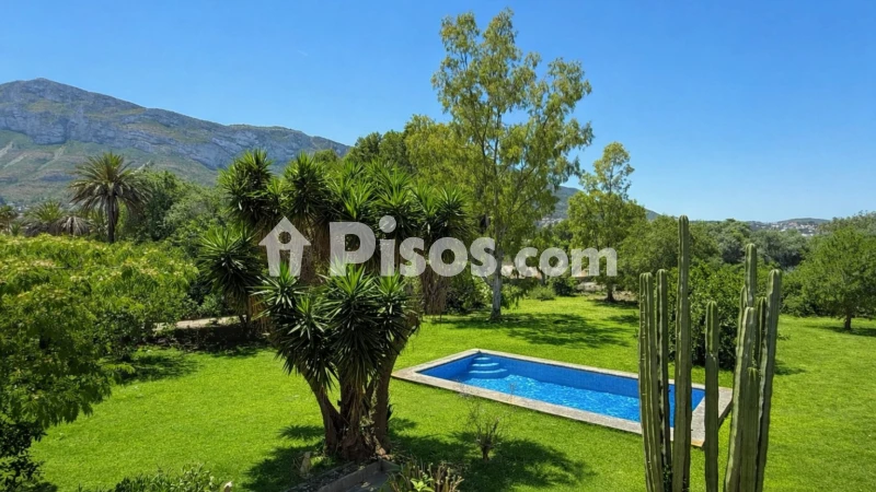 Casa – Dénia, Barri Saladar