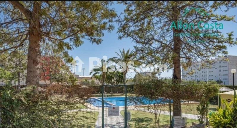 Piso – la Vila Joiosa / Villajoyosa, Cales i Talaies