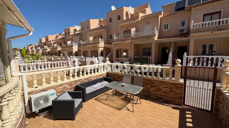 Casa – Orihuela, Residencia Las Valencias I-IV, Villa Martín