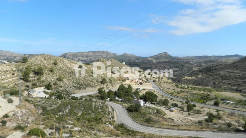 Terreno en venta en Relleu