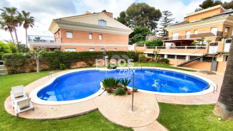 Finca rústica en venta en Carrer de Salvador Dalí, 14, Plaça d'Europa-Covamar (Salou) de 925.000 €