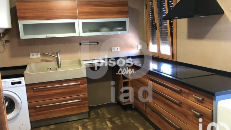 Piso en venta en Soria, Santa Bárbara (Soria Capital) de 139.900 €