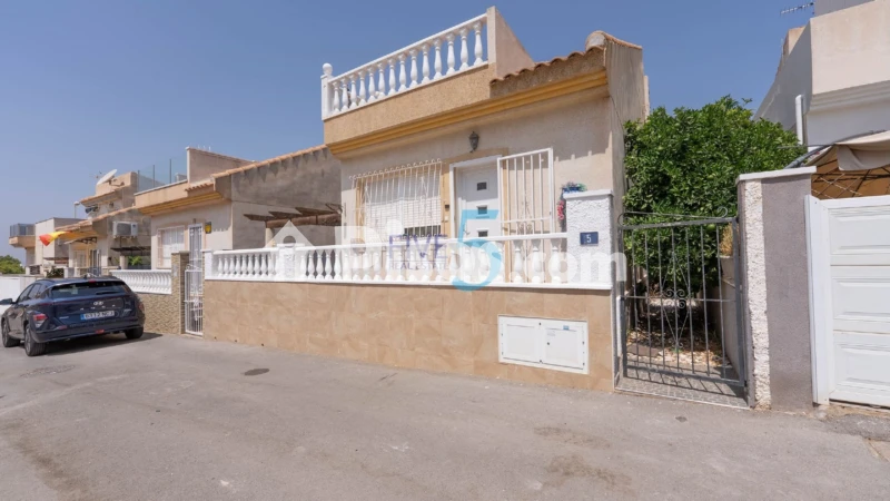 Casa – Rojales, Urbanización Pueblo Lucero