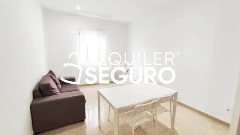 Piso en alquiler en Ciudad Lineal