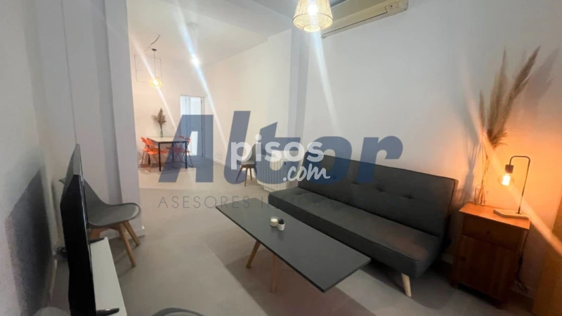 Piso en alquiler en Centro