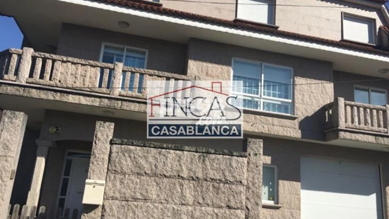 House for sale in Cacheiro, Vilaboa (Resto Parroquia) of 400.000 €