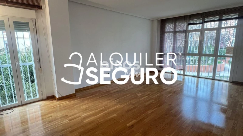 Piso en alquiler en Ciudad Lineal