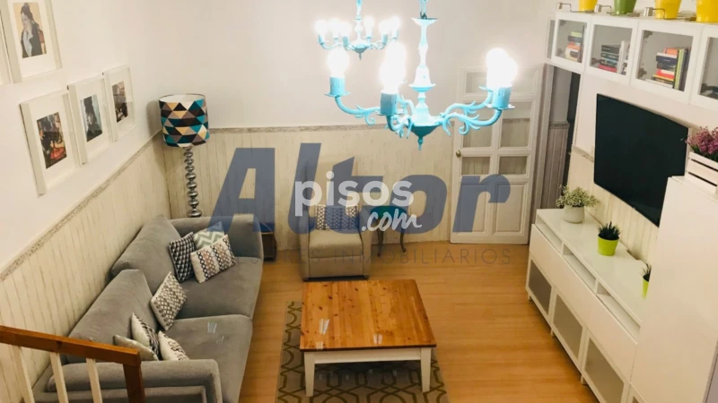Piso en alquiler en Centro