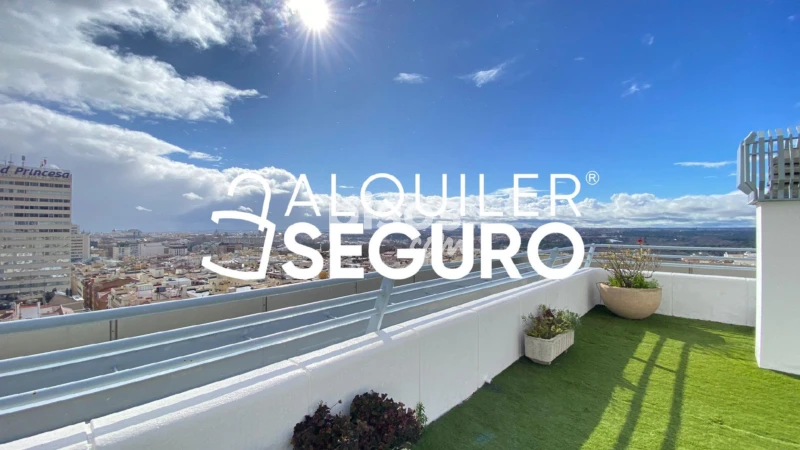 Piso en alquiler en Chamberi