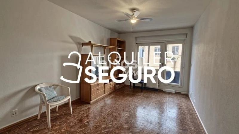 Piso en alquiler en Latina