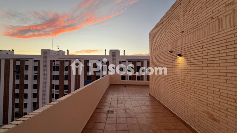 Fotografía del inmueble reportado: 1.250 €/mes — Valencia, Valencia