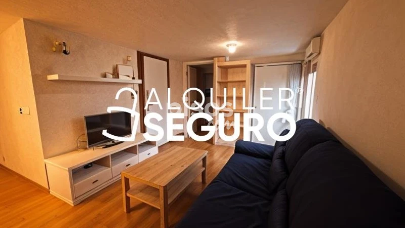 Ático en alquiler en Carabanchel