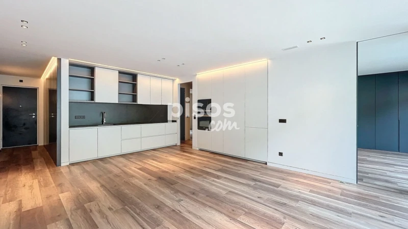 Apartamento en alquiler en Centre, Centre (Andorra la Vella) de 5.000 €<span>/mes</span>