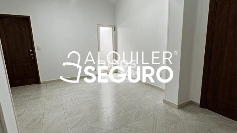Piso en alquiler en Carabanchel