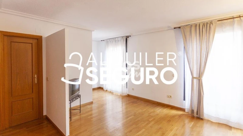 Ático en alquiler en Tetuan