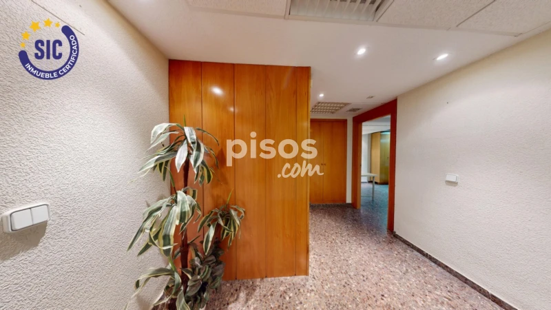 Oficina en venta en Avinguda al Vedat, 140, cerca de Calle del Pintor Genaro Palau, Zona Avinguda al Vedat (Torrent) de 110.000 €