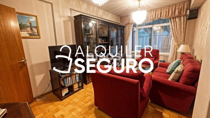 Piso en alquiler en Latina