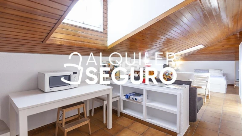 Estudio en alquiler en Centro
