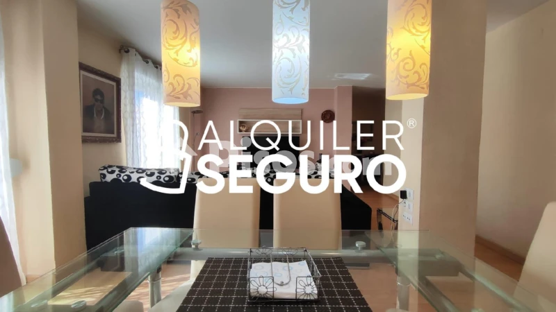 Piso en alquiler en Campanar
