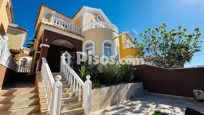 Casa – Orihuela, Urbanización Pueblo Príncipe, Villa Martín