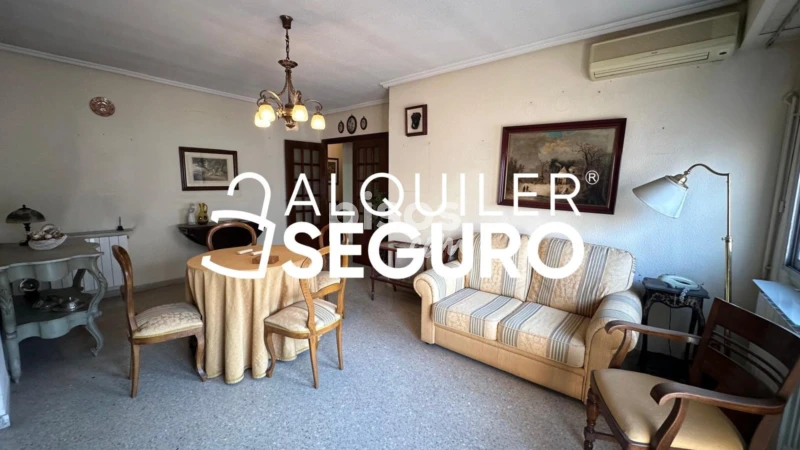 Piso en alquiler en Extramurs