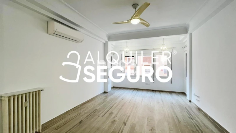 Piso en alquiler en Chamberi