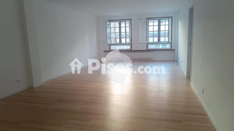 Fotografía del inmueble reportado: 900 €/mes — Ourense, Ourense