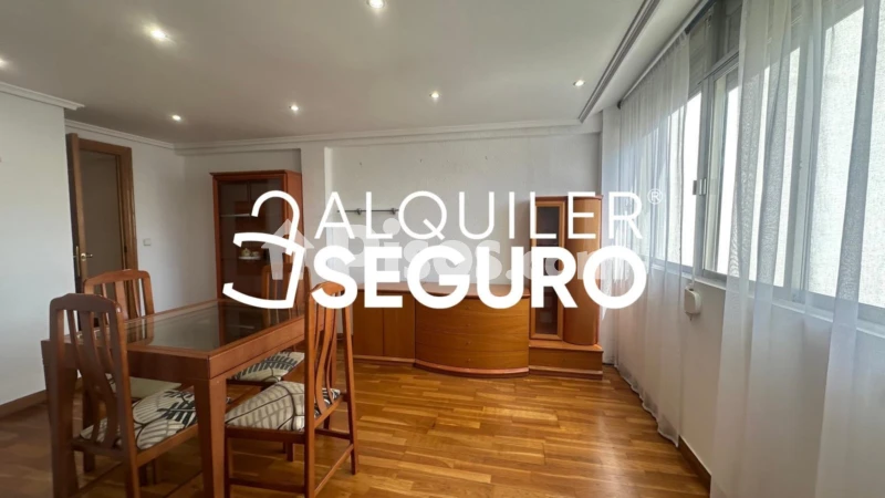 Piso en alquiler en Jesús