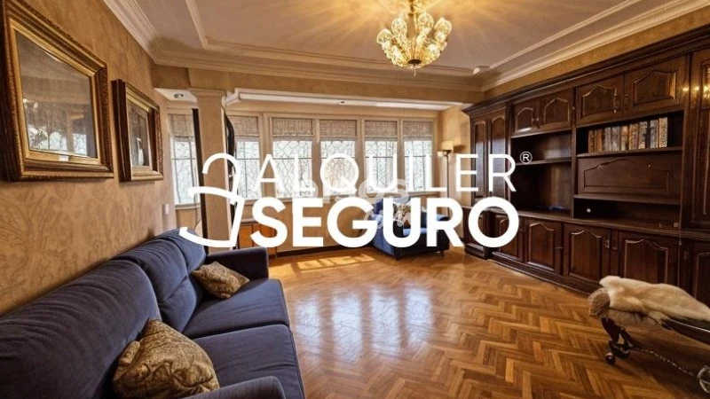 Piso en alquiler en Latina
