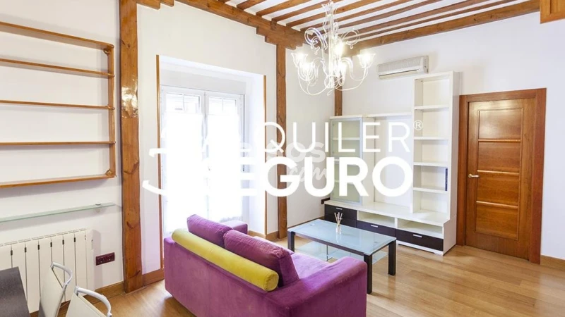 Piso en alquiler en Centro