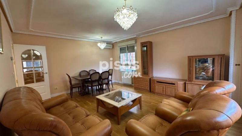 Piso en alquiler en Carabanchel