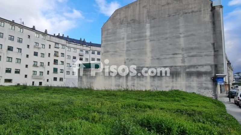 Terreno en venta en Castelao