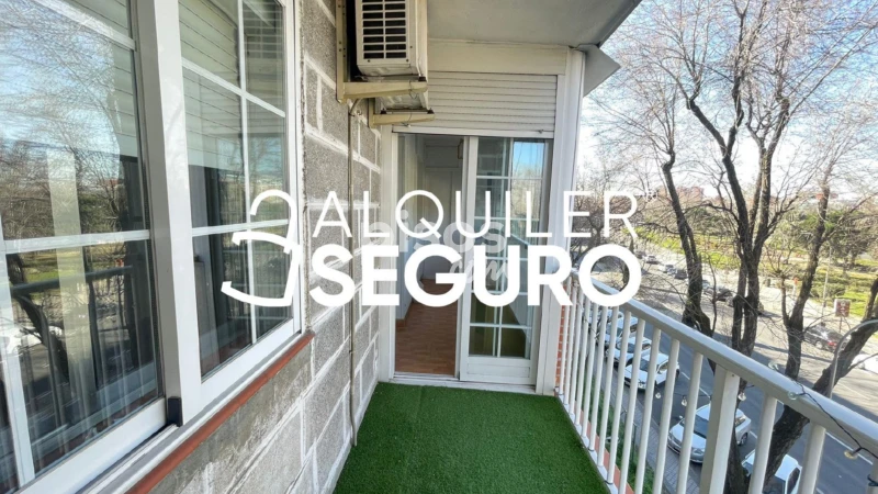 Piso en alquiler en Latina