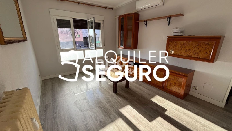 Piso en alquiler en Ciudad Lineal