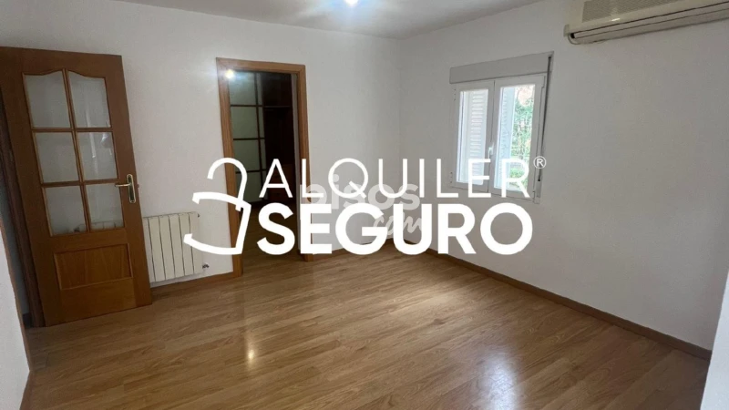 Piso en alquiler en Ciudad Lineal