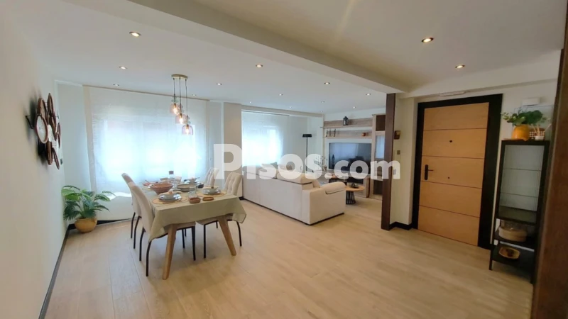 Fotografía del inmueble reportado: 950 €/mes — Asturias, Asturias