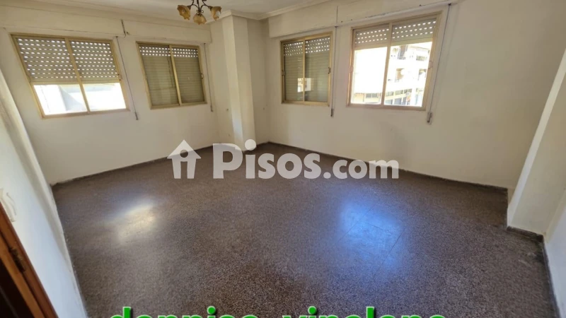 Piso – Elda, Barrio Las 300