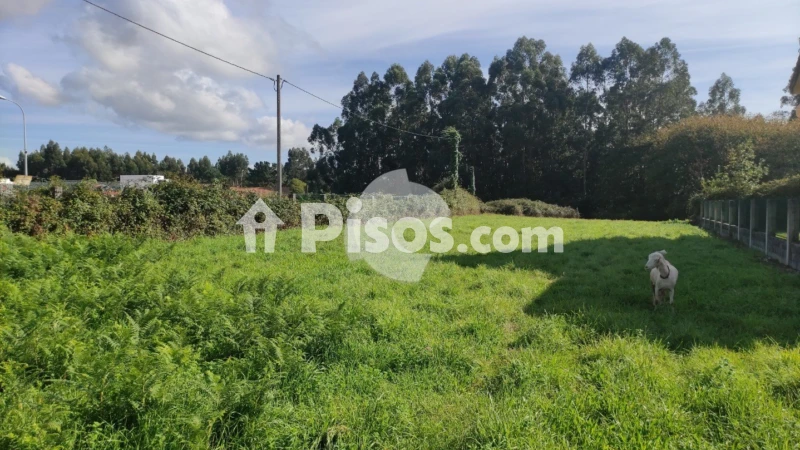 Terreno en venta en Oleiros