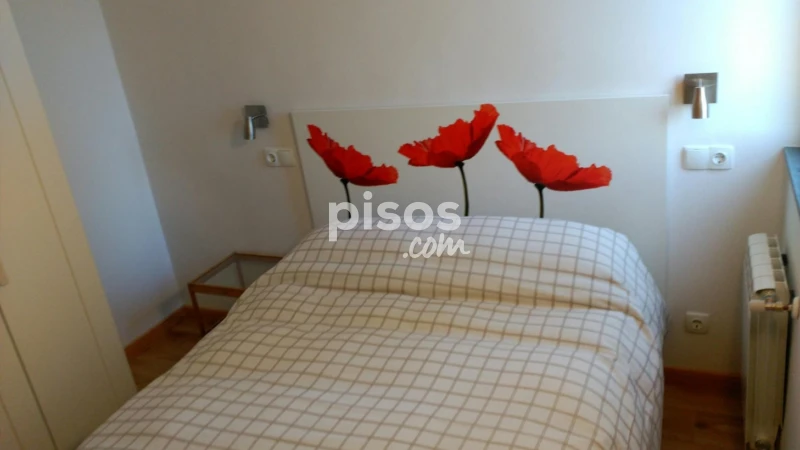 Piso en alquiler en Almendrales