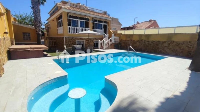 Casa – Torrevieja, Polígono Casa Grande