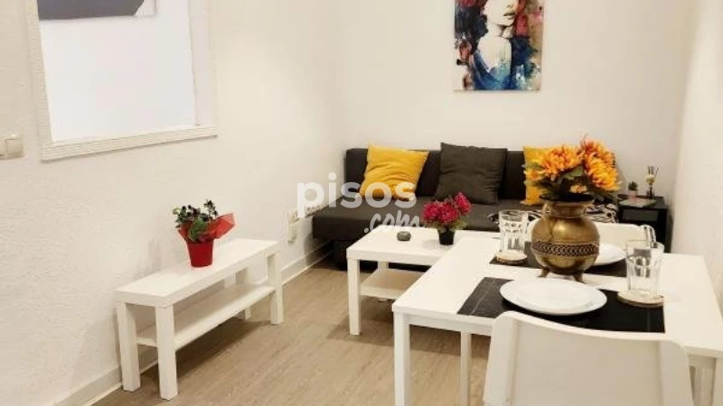 Piso en alquiler en Calle >C- de Fernando Garrido, Número >
