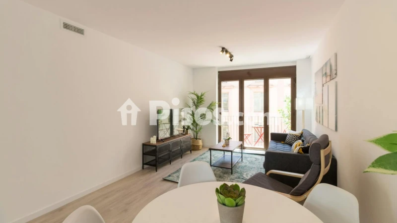Piso en alquiler en El Raval