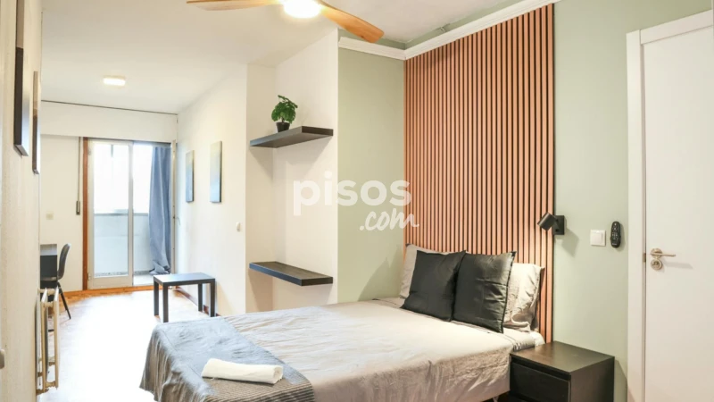Piso en alquiler en Pilar